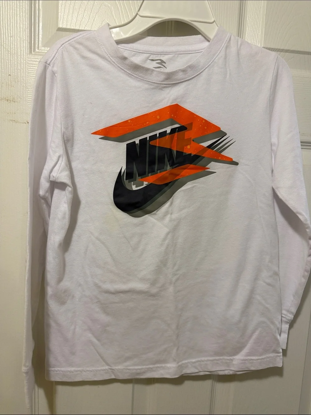 4 caps 1 cardigan 2 long sleeve tees 6 thermals